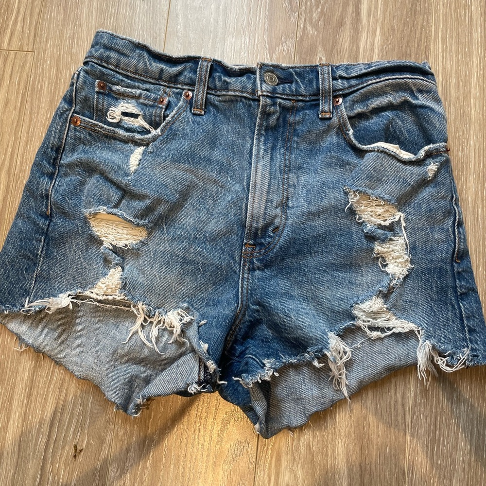 Abercrombie Mom Short High Rise Curve Love